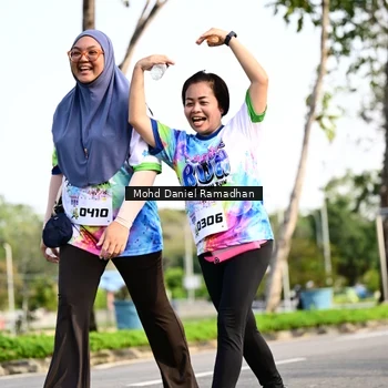 Runner Photo 8418658