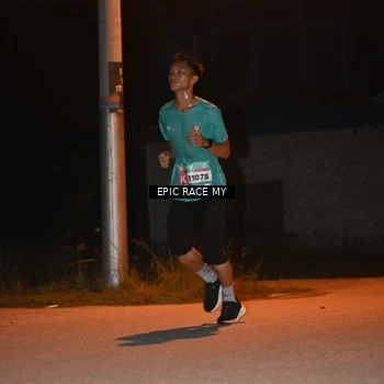 Runner Photo 8418665
