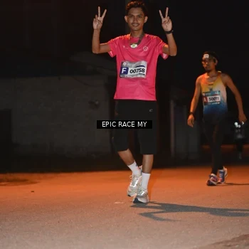 Runner Photo 8418668