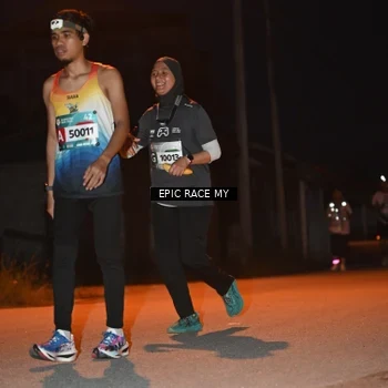 Runner Photo 8418677
