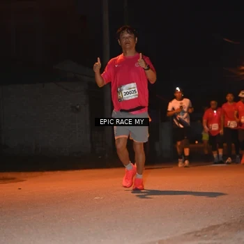 Runner Photo 8418678