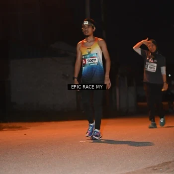 Runner Photo 8418683