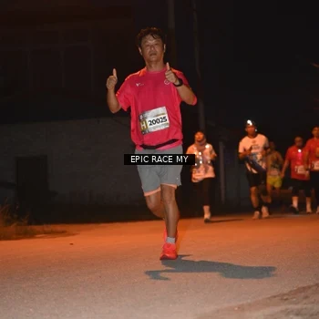Runner Photo 8418689