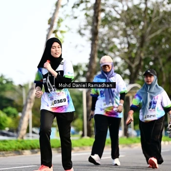 Runner Photo 8418705
