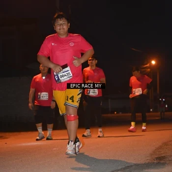 Runner Photo 8418707