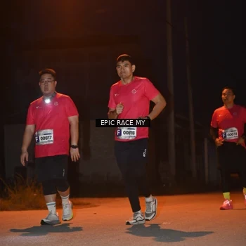 Runner Photo 8418713