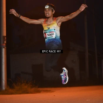 Runner Photo 8418725