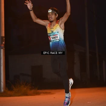 Runner Photo 8418729