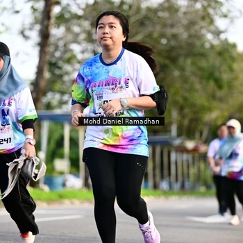 Runner Photo 8418733