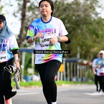 Runner Photo 8418742