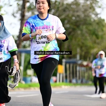 Runner Photo 8418743