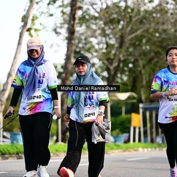 Runner Photo 8418760