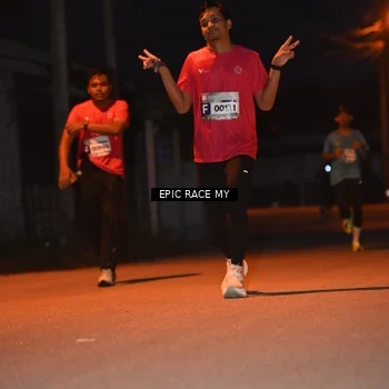 Runner Photo 8418762