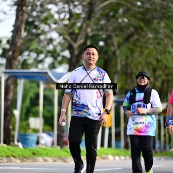 Runner Photo 8418772