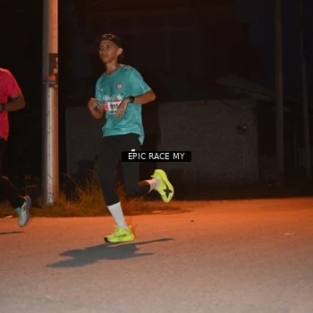 Runner Photo 8418778