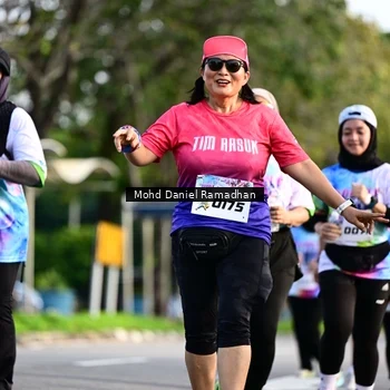 Runner Photo 8418783