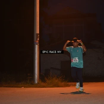 Runner Photo 8418789