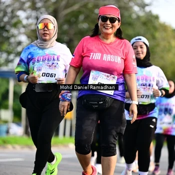 Runner Photo 8418793
