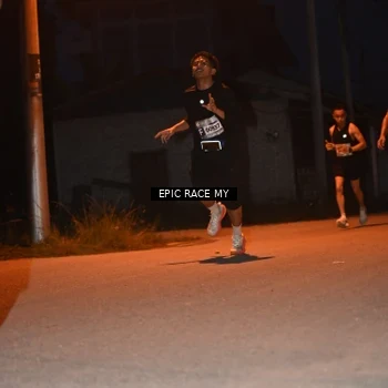 Runner Photo 8418805