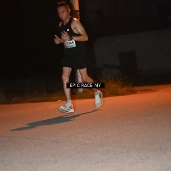 Runner Photo 8418811