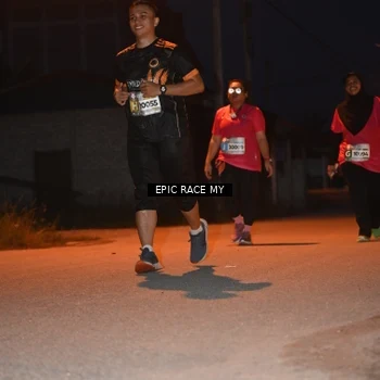 Runner Photo 8418868
