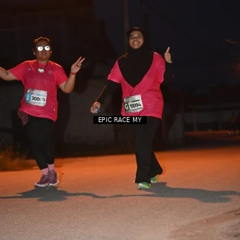Runner Photo 8418875
