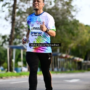 Runner Photo 8418878
