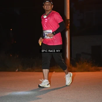 Runner Photo 8418891