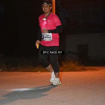 Runner Photo 8418892