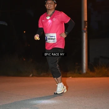 Runner Photo 8418896