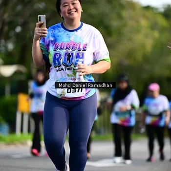 Runner Photo 8418901