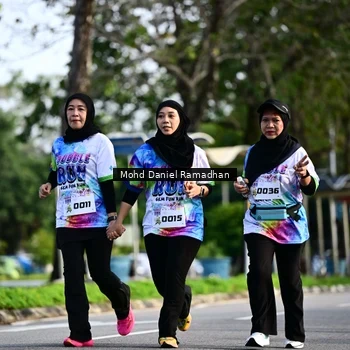 Runner Photo 8418915
