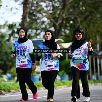 Runner Photo 8418919