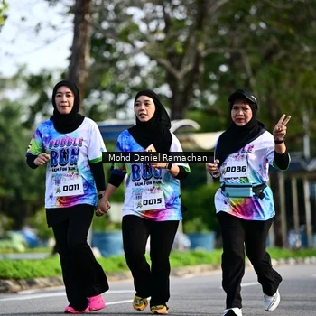 Runner Photo 8418920