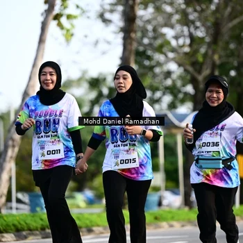 Runner Photo 8418924