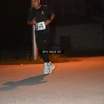 Runner Photo 8418928