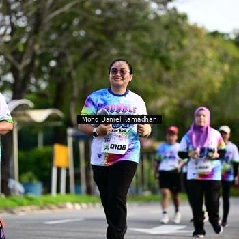 Runner Photo 8418936