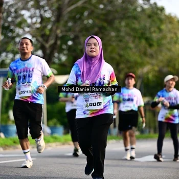 Runner Photo 8418947