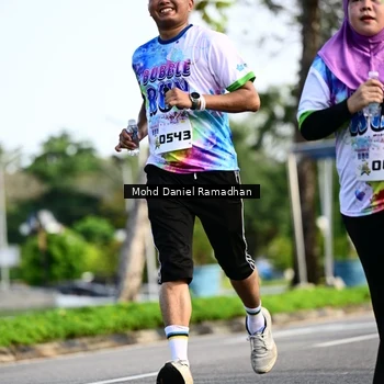 Runner Photo 8418952