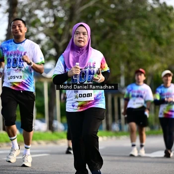 Runner Photo 8418954