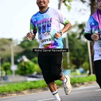 Runner Photo 8418956