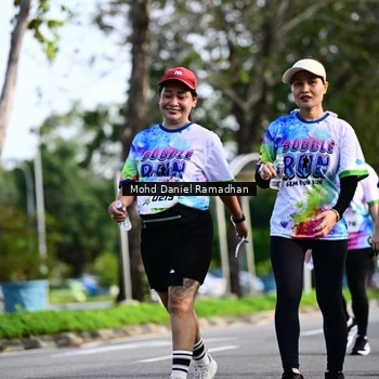 Runner Photo 8418962