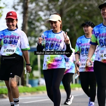 Runner Photo 8418963