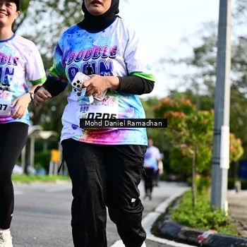 Runner Photo 8418975