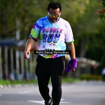 Runner Photo 8418987