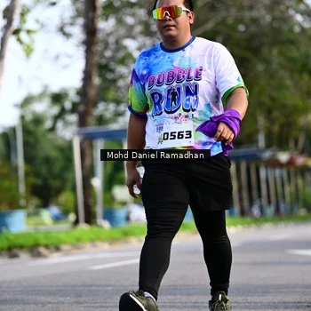 Runner Photo 8418990