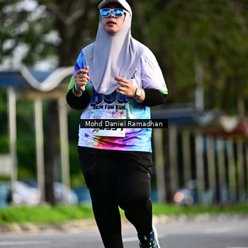 Runner Photo 8418998