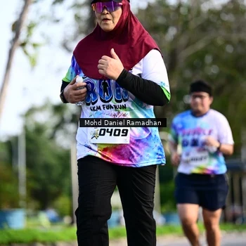Runner Photo 8419011