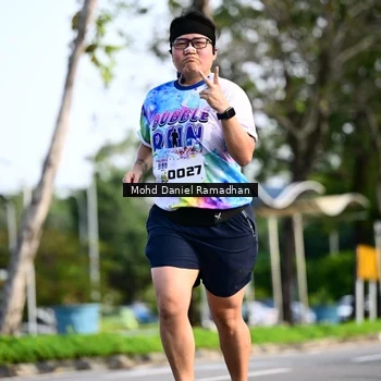 Runner Photo 8419013