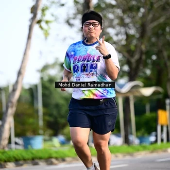 Runner Photo 8419014